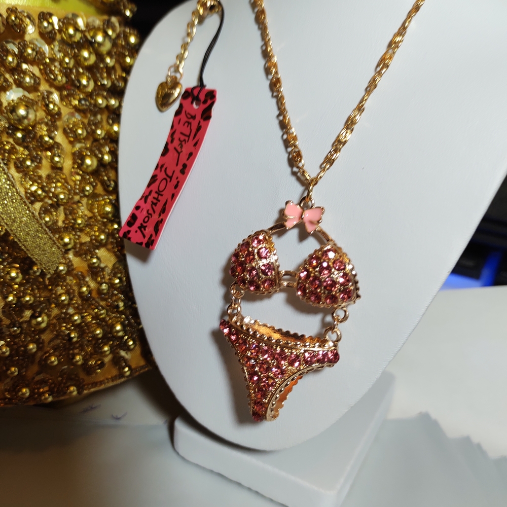 -Betsey Johnson Rhinestone Bikini  Necklace